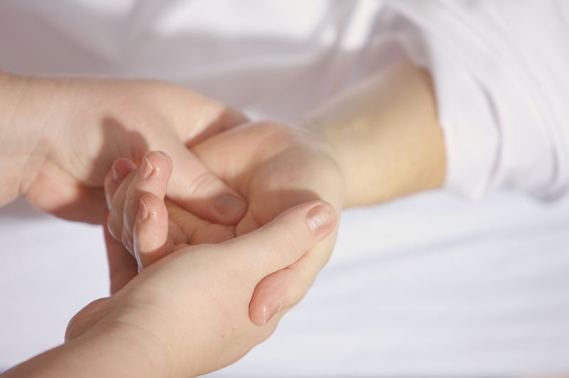 Massage hands